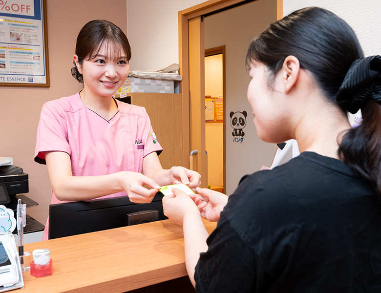 蟹江町（愛知県）の歯医者、あじさいデンタルクリニックの保育士